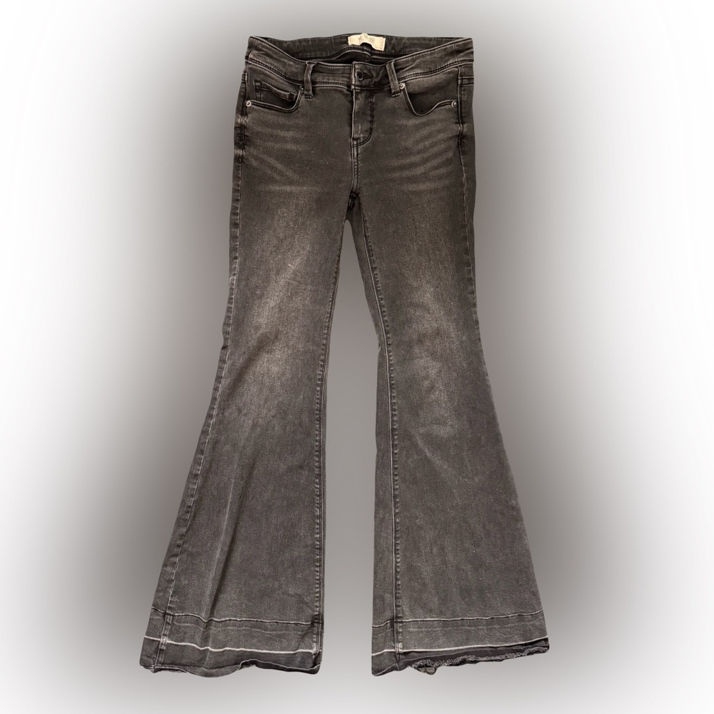 Free People We the Free Black Wash Flare Jeans Raw Hem Size 26